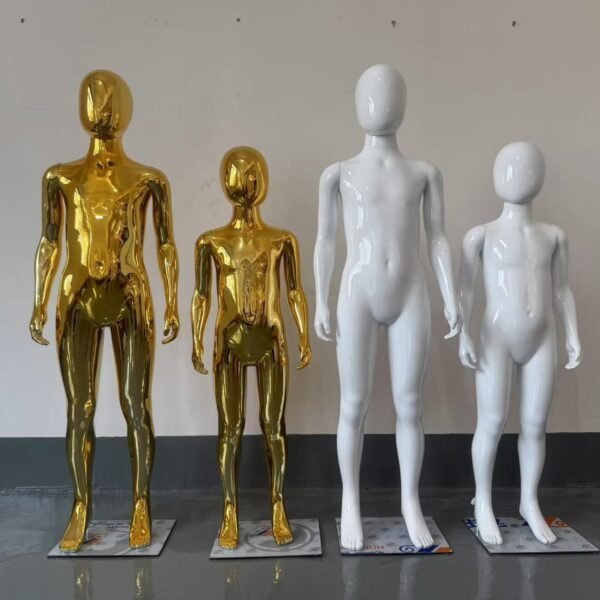 4290 KIDS MANNEQUIN IN GOLD AND WHITE