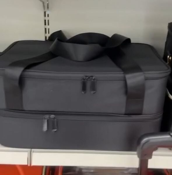 M123 SMALL MAKE UP BAG